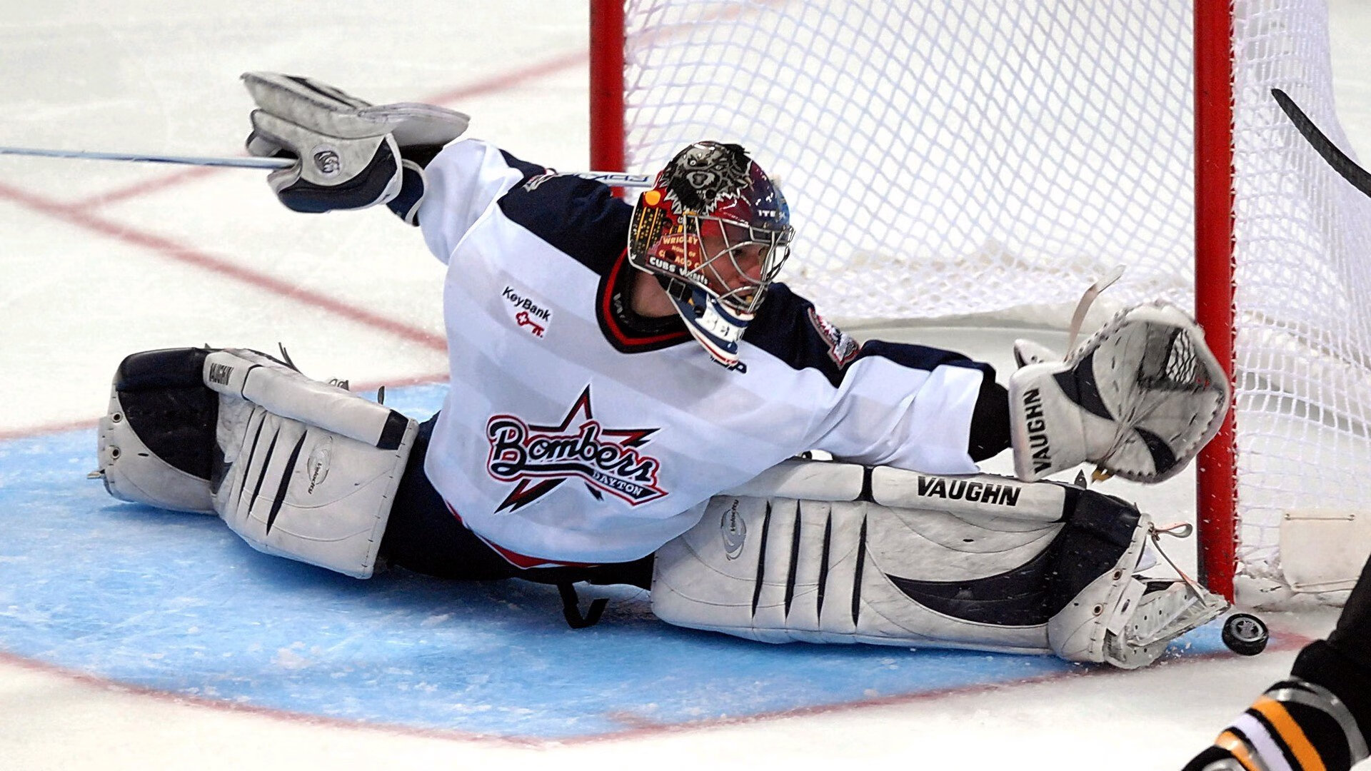 开云体育官网-英雄主义未死！罗德里以凡人之躯，在贝蒂斯鏖战中托起欧冠神殿